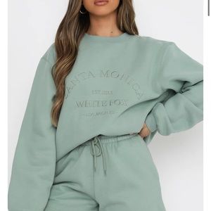 WHITE FOX Best Of Both Oversized Sweater Sage
